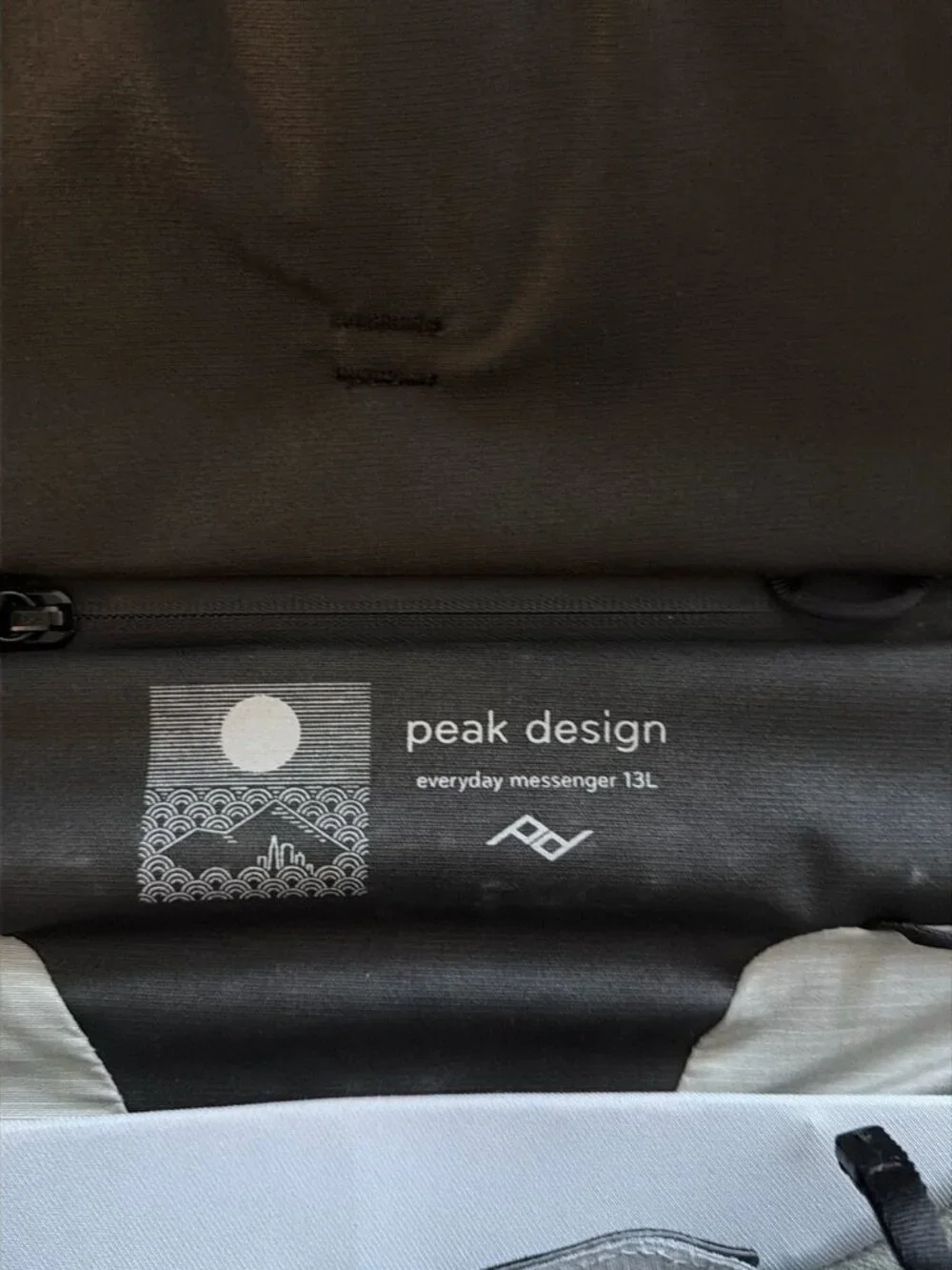 Peak Design Everyday Messenger 13L Camera Bag